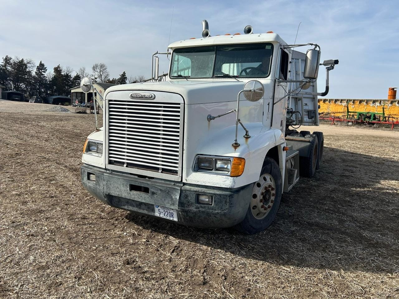 Main image Freightliner FLD120