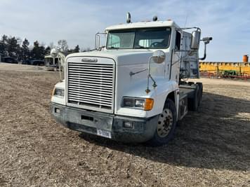 Main image Freightliner FLD120
