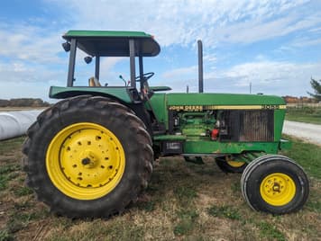 Main image John Deere 3055