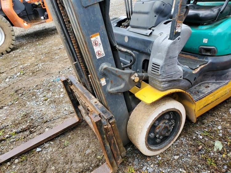 2007 Komatsu FG25ST16 Construction Forklifts for Sale Tractor Zoom