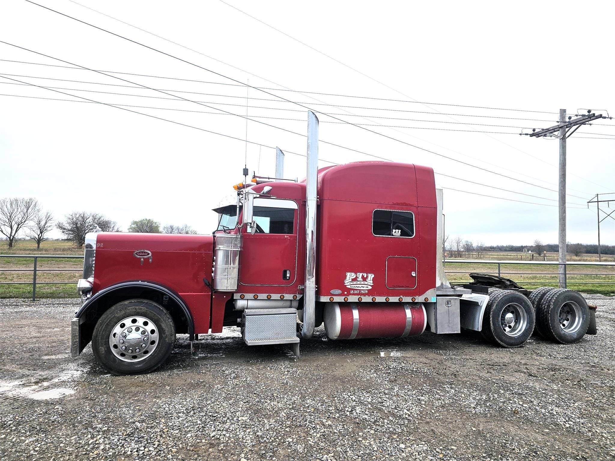 Main image Peterbilt 379EXHD