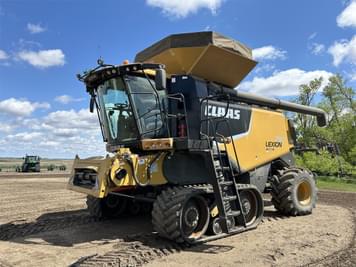Main image CLAAS LEXION 750TT