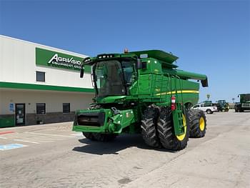 2012 John Deere S660 Equipment Image0