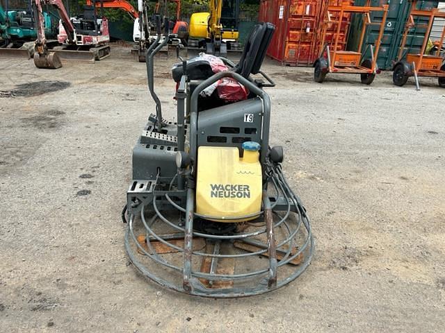 Thumbnail image Wacker Neuson CRT48 4
