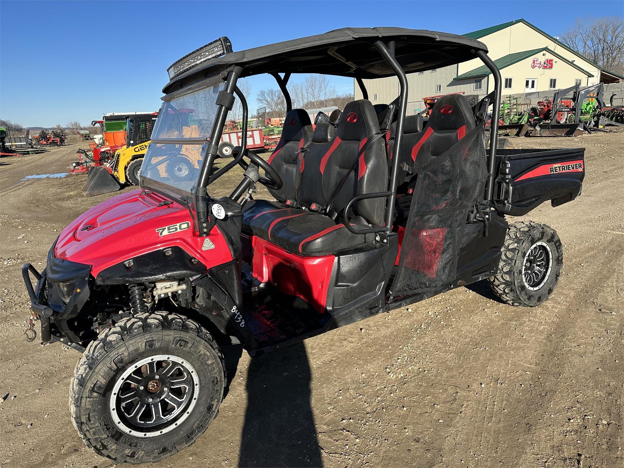 Main image Mahindra Retriever 750