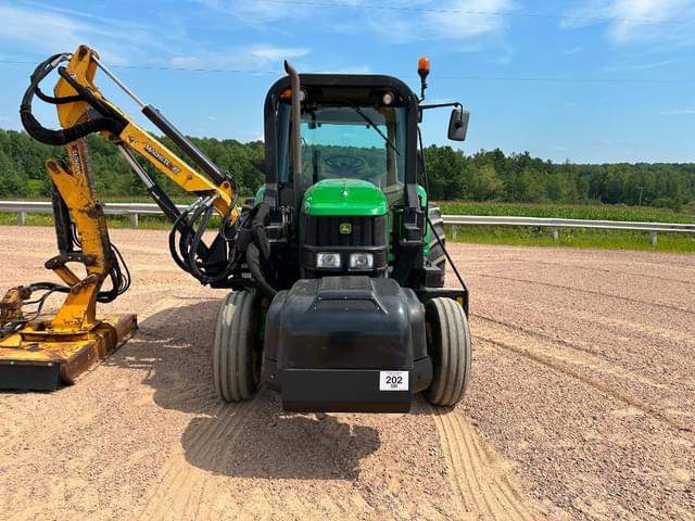 Image of John Deere 6330 equipment image 1
