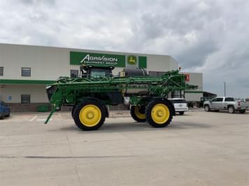 Main image John Deere R4044