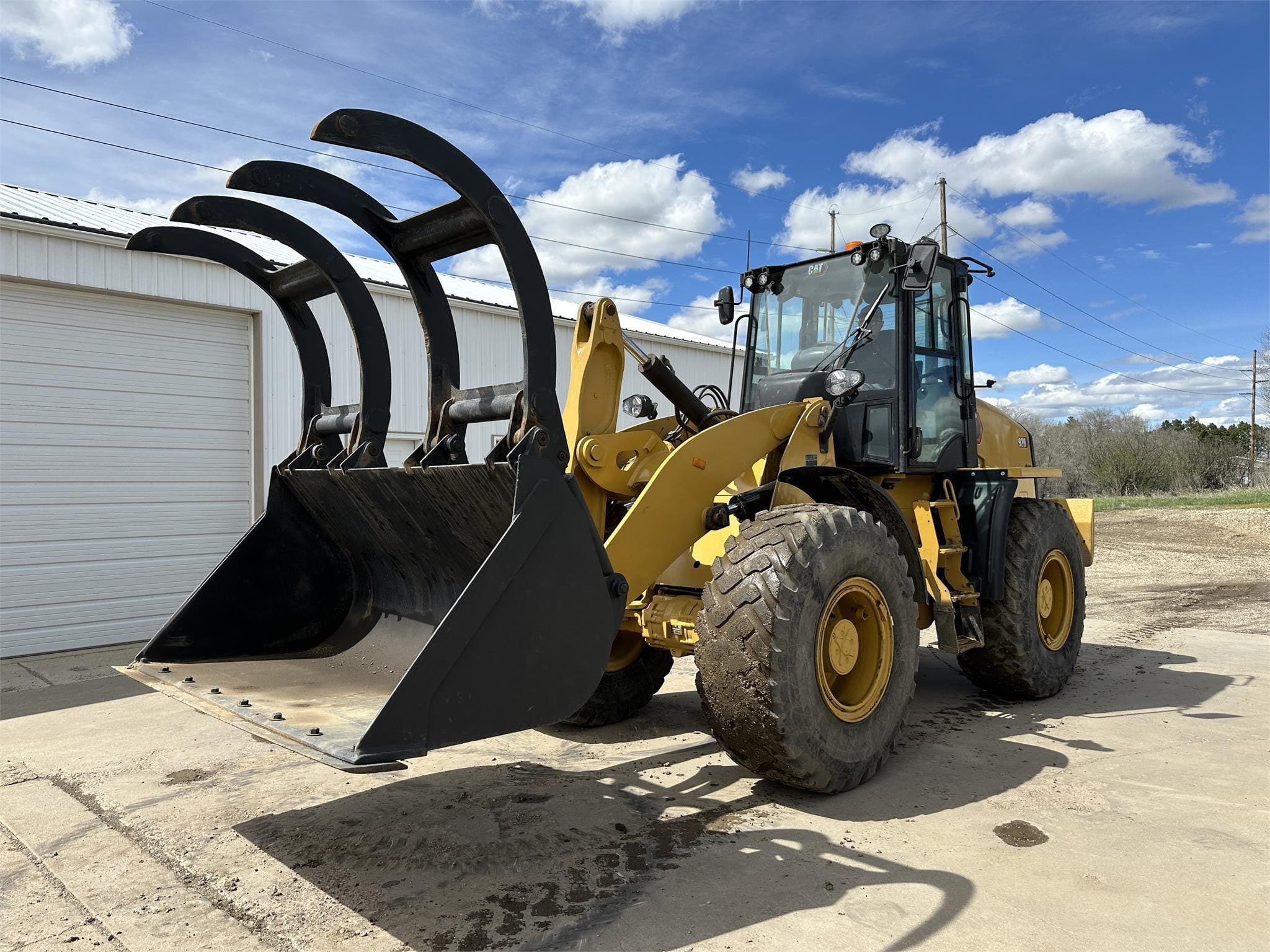 Main image Caterpillar 920