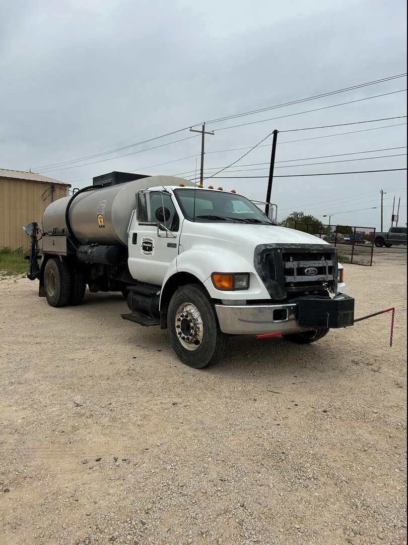 Main image Ford F-750