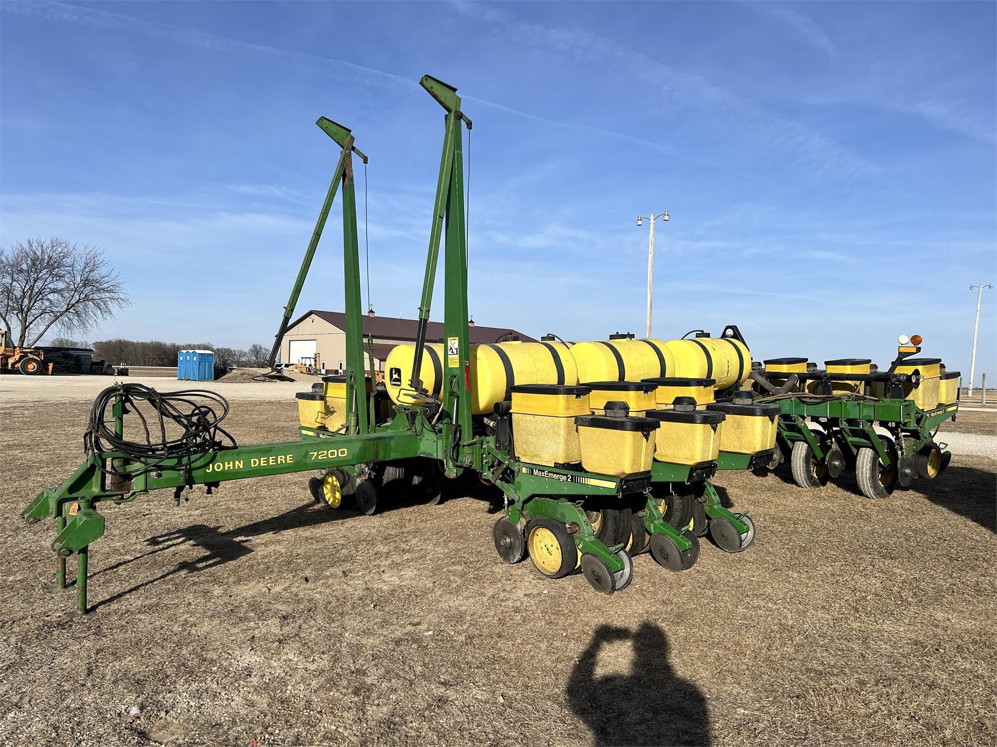 Main image John Deere 7200