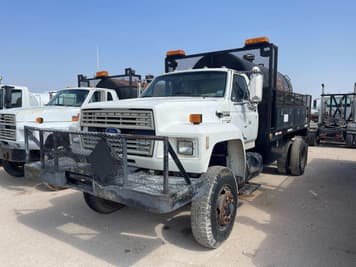 Main image Ford F700