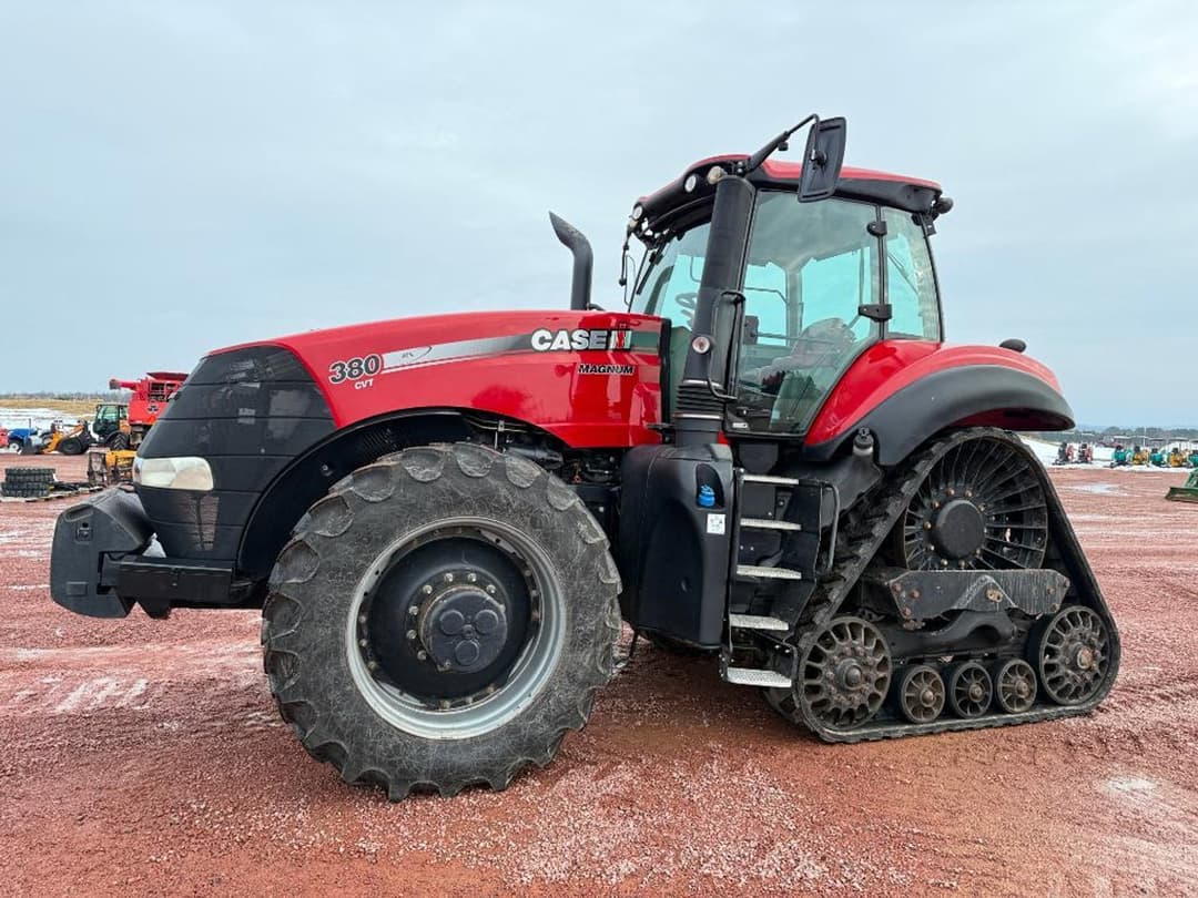 Image of Case IH Magnum 380 Primary image