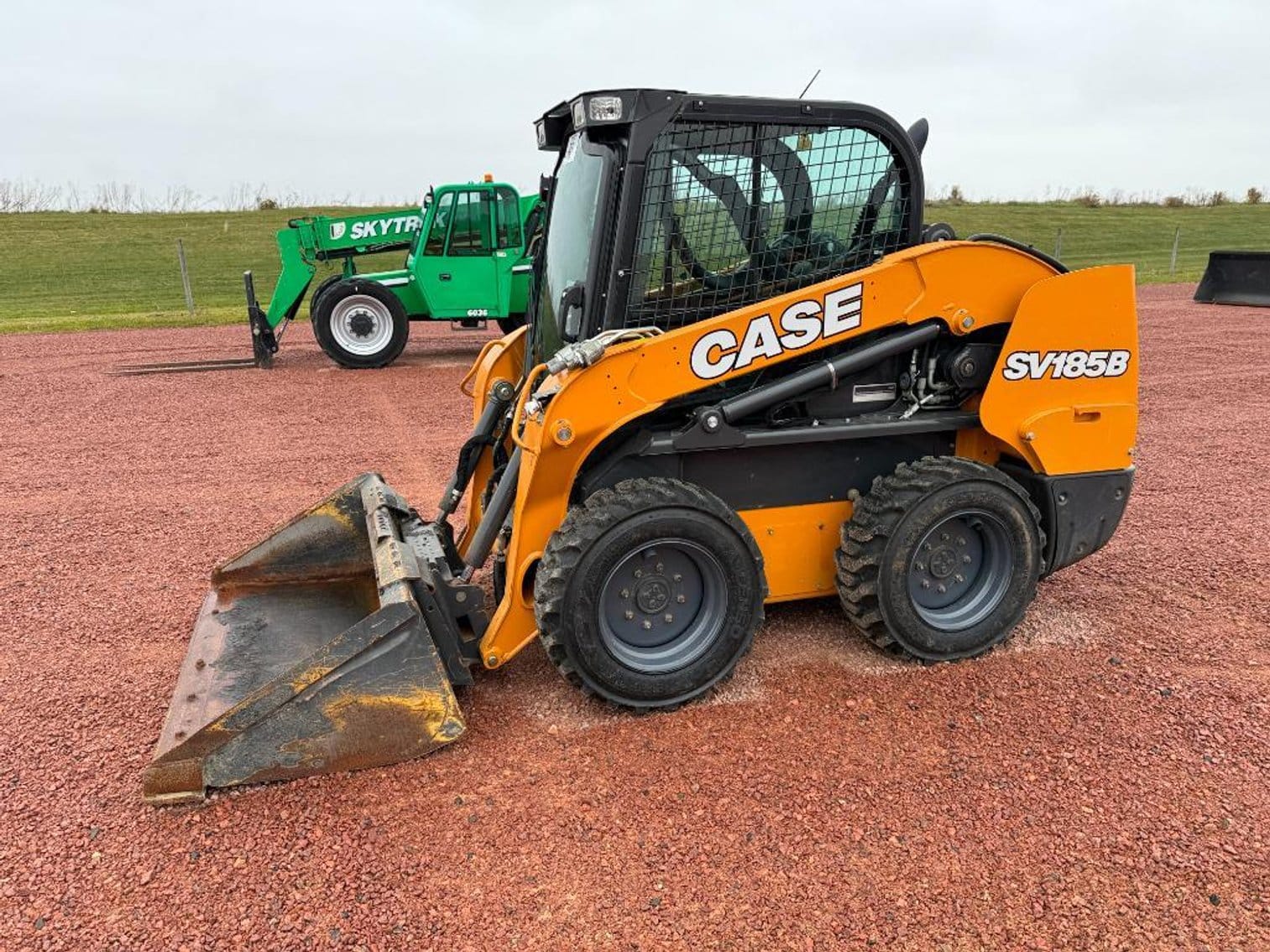 2022 Case SV185B Equipment Image0