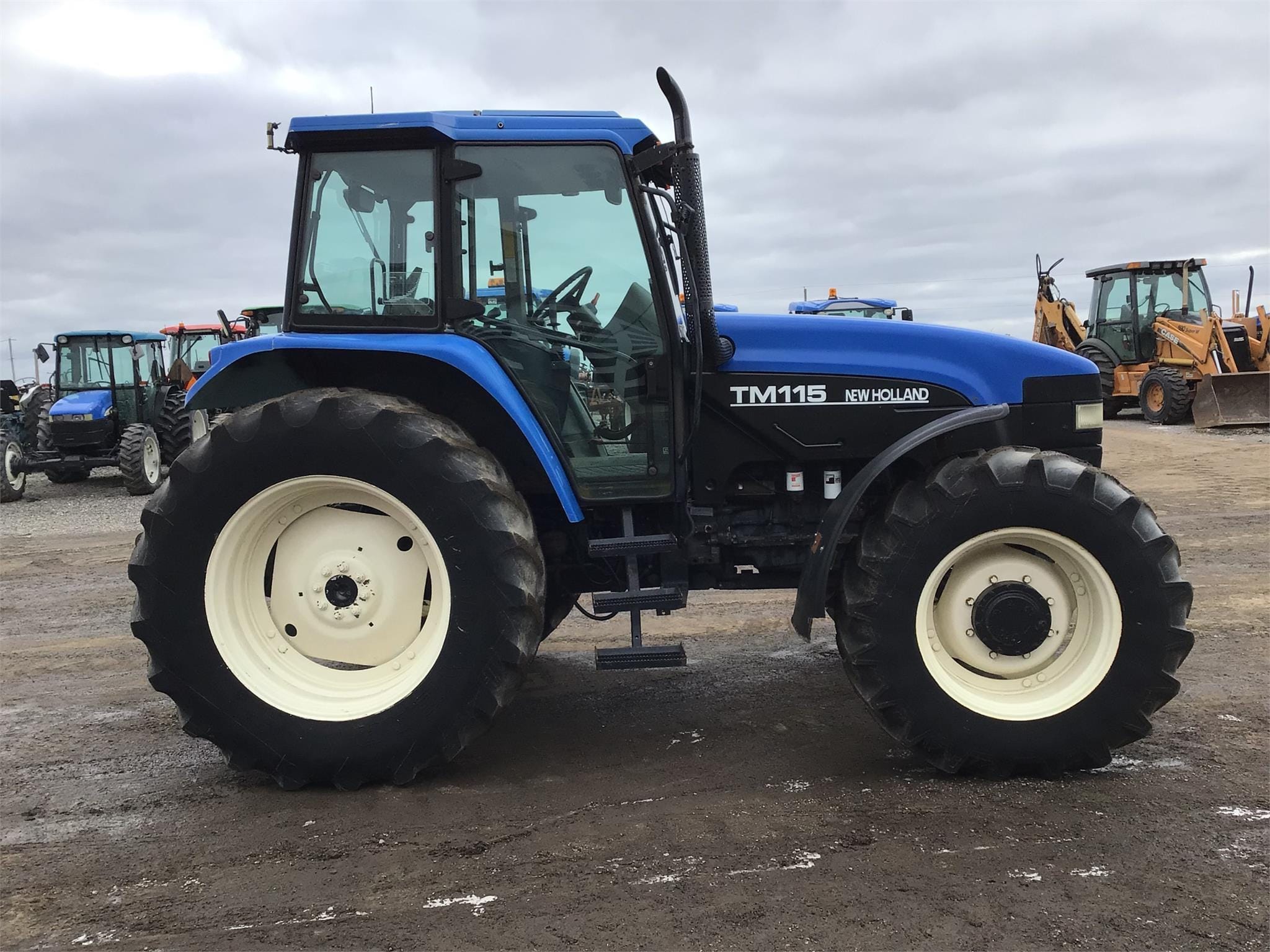 Main image New Holland TM115