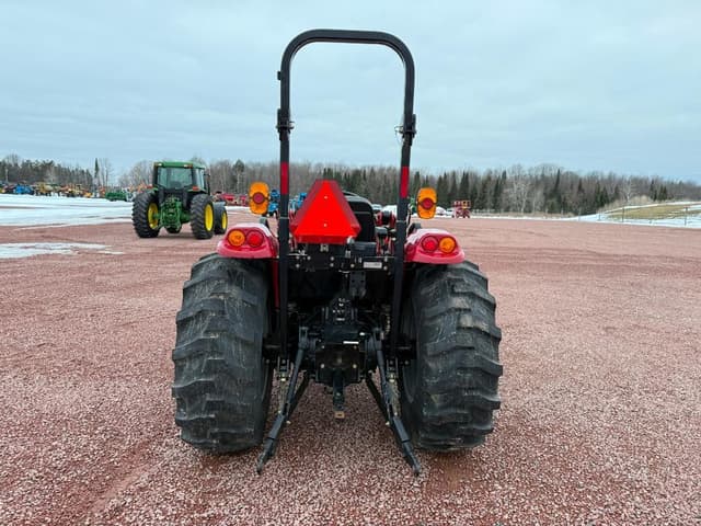 Image of Case IH Farmall 55C equipment image 4