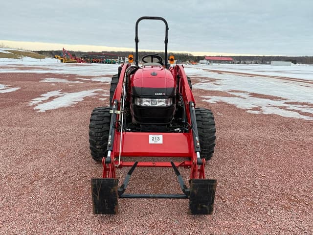 Image of Case IH Farmall 55C equipment image 1