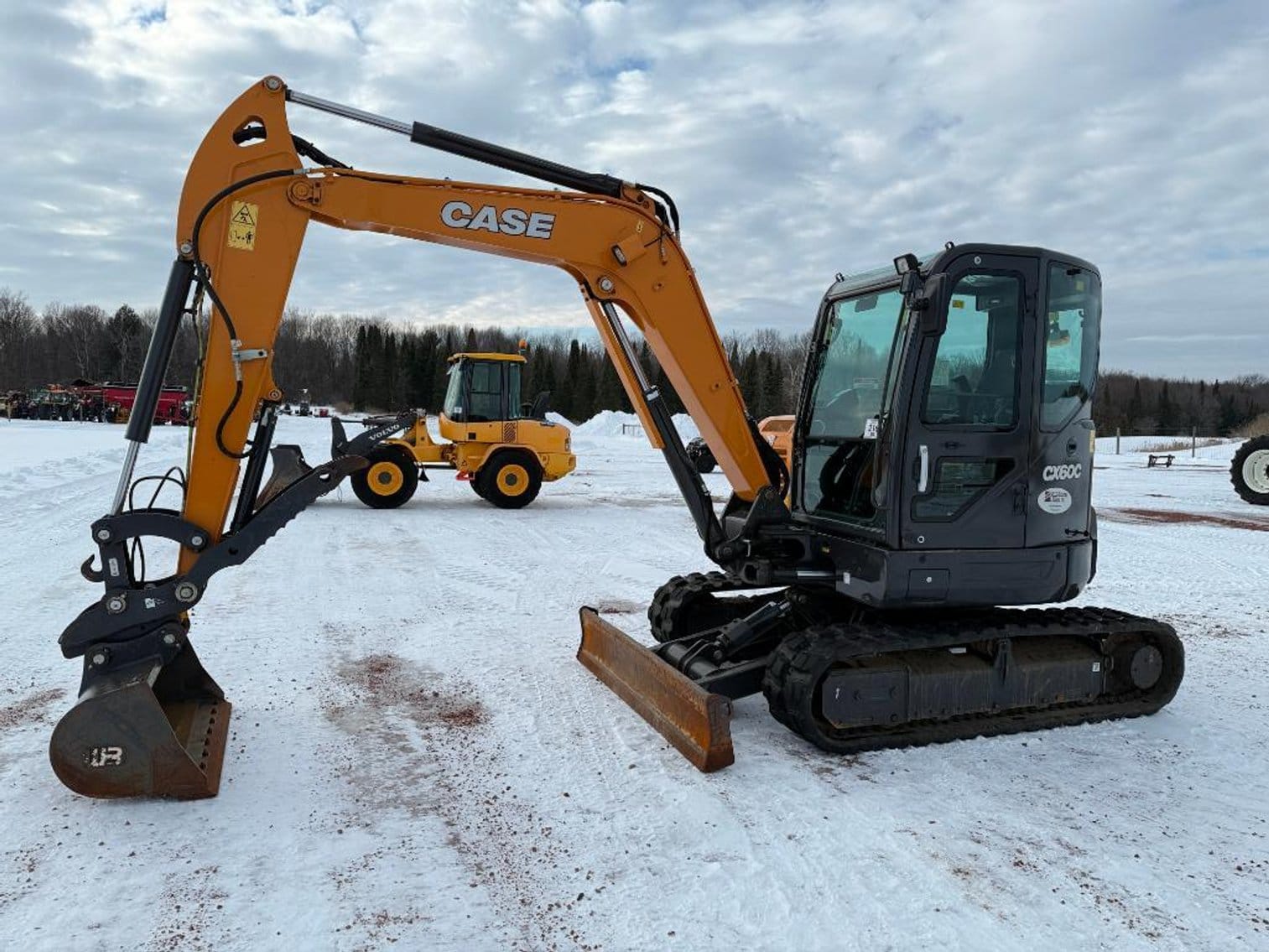 2022 Case CX60C Equipment Image0