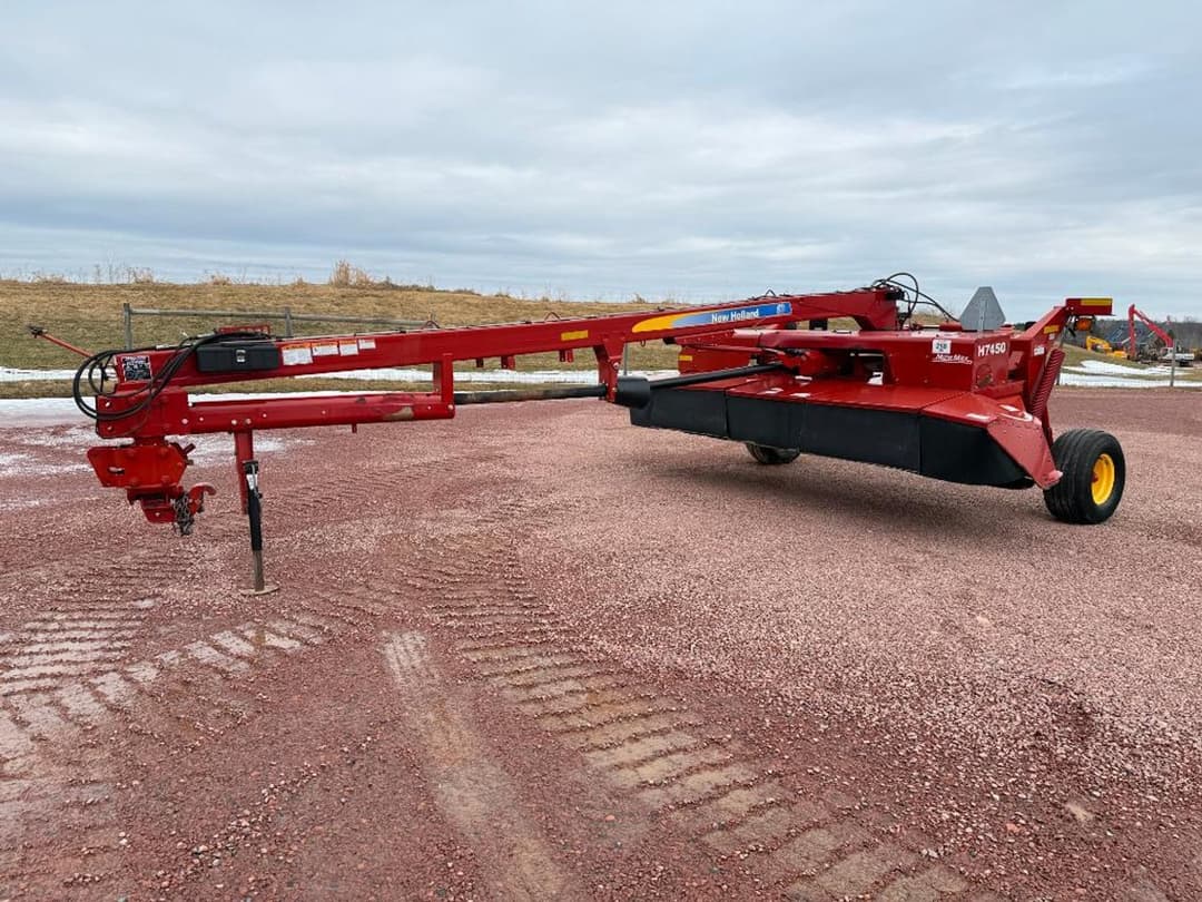 Image of New Holland H7450 Primary image