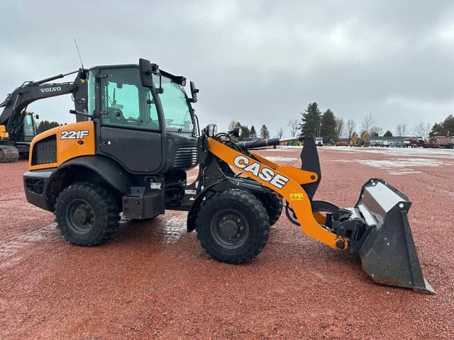 Image of Case 221F equipment image 2