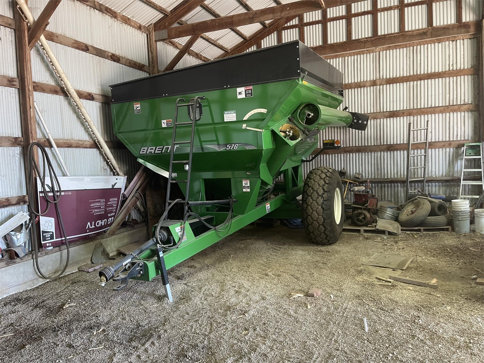 Main image Brent 576