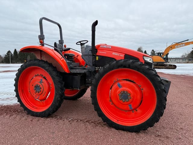 Image of Kubota M6H-101 equipment image 2