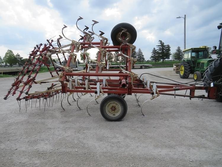 Wil-Rich Undetermined Equipment Image0