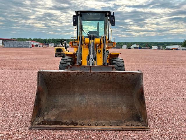 Image of Volvo L50C equipment image 1