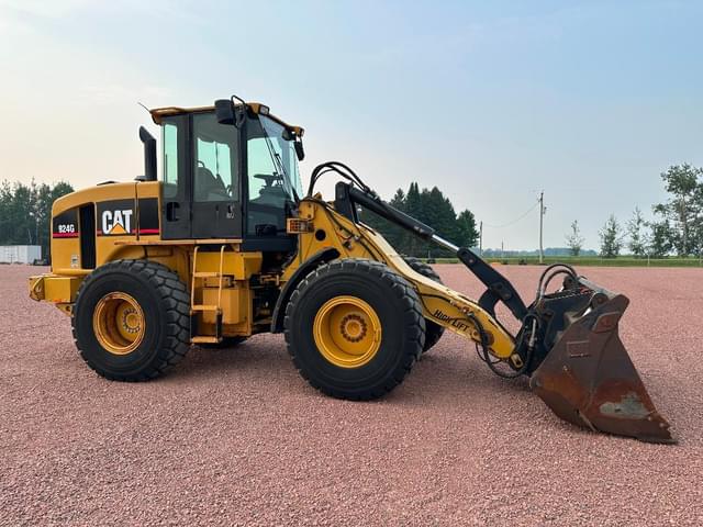 Image of Caterpillar 924G equipment image 2