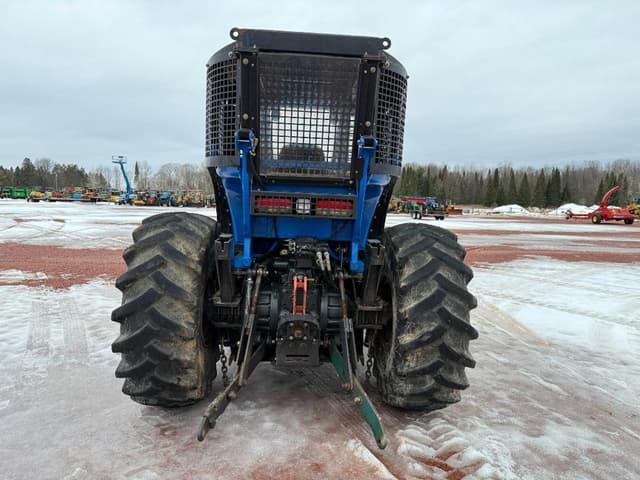 Image of New Holland TS6.120 equipment image 4