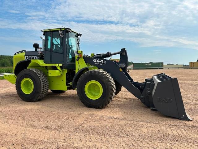 Image of John Deere 644K equipment image 2