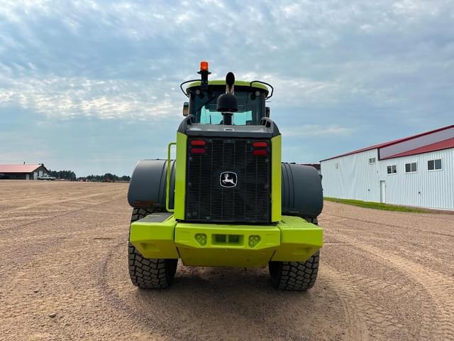 Image of John Deere 644K equipment image 4
