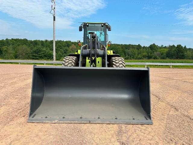 Image of John Deere 644K equipment image 1