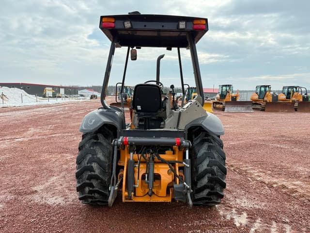 Image of Case 570N EP equipment image 4