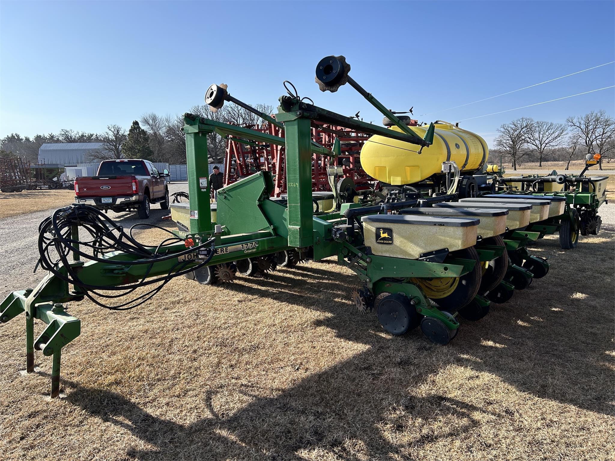 Main image John Deere 1770