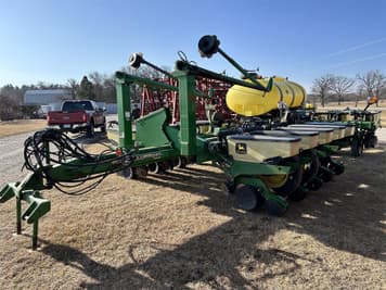 Main image John Deere 1770