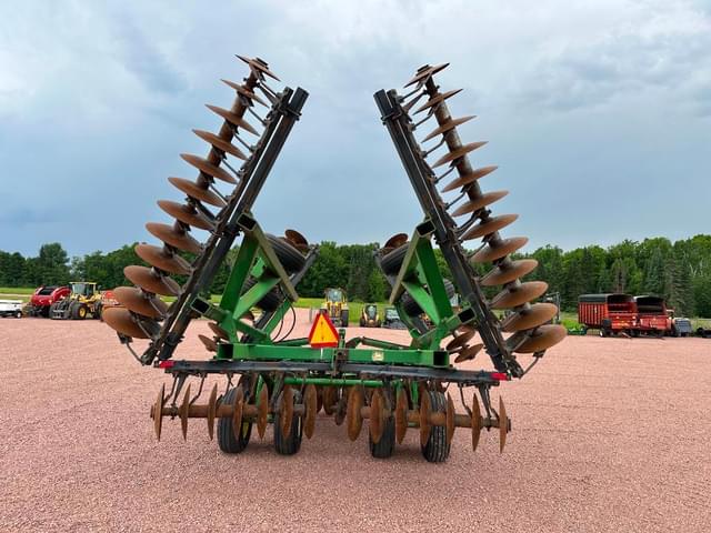 Image of John Deere 630 equipment image 4