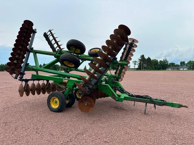 Image of John Deere 630 equipment image 2