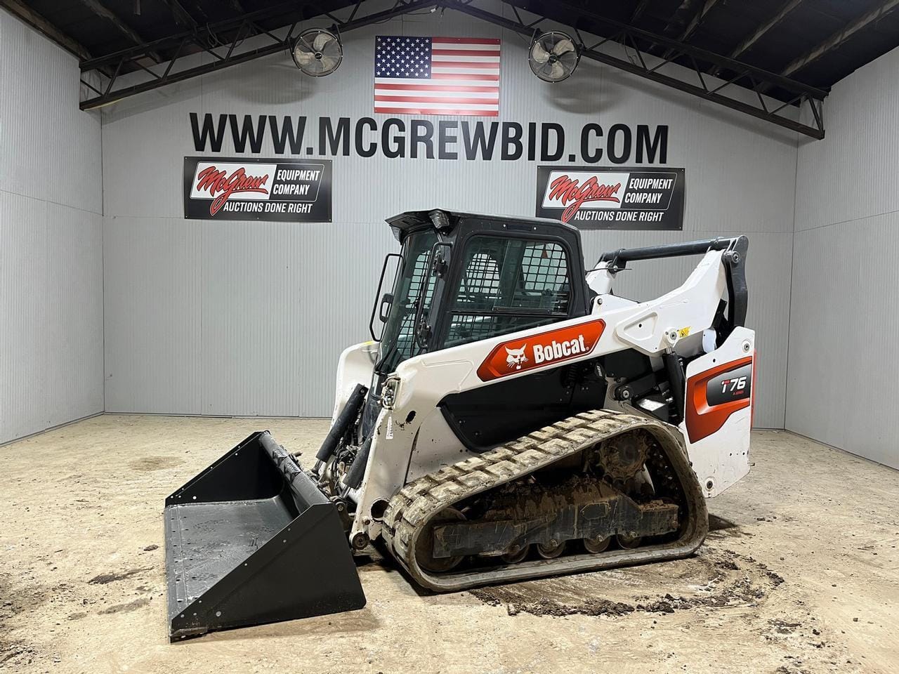 Main image Bobcat T76