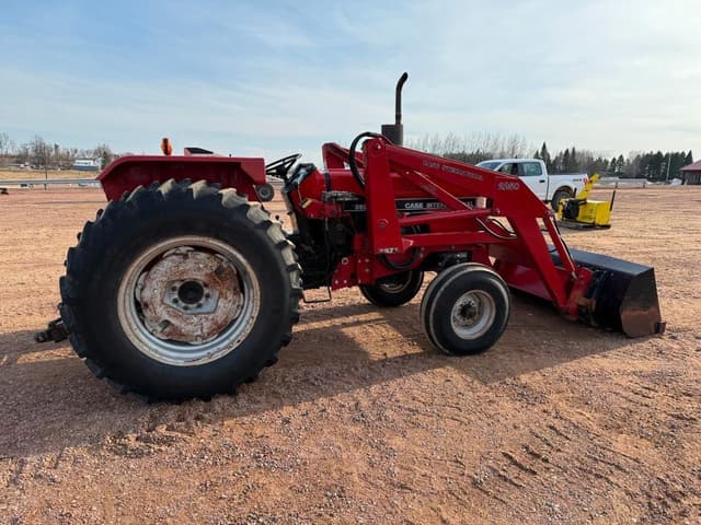 Image of Case IH 595 equipment image 3