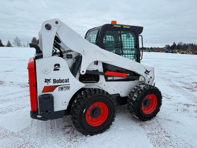Image of Bobcat S770 equipment image 3