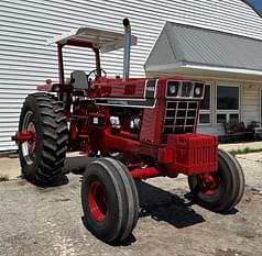 1975 International Harvester 1466 Equipment Image0