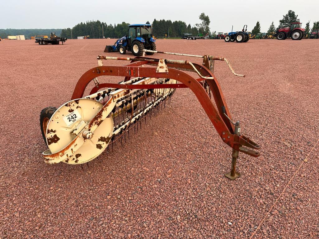 Image of International Harvester 35 Primary image