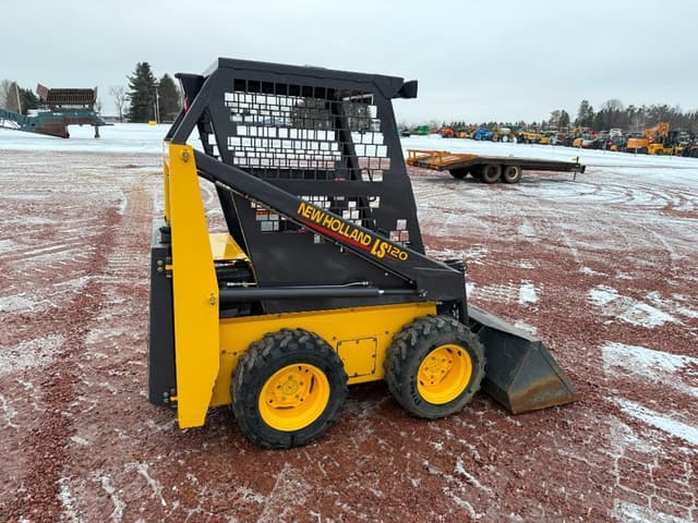 Image of New Holland LS120 equipment image 3