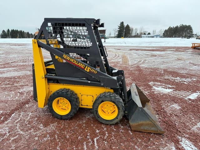 Image of New Holland LS120 equipment image 2