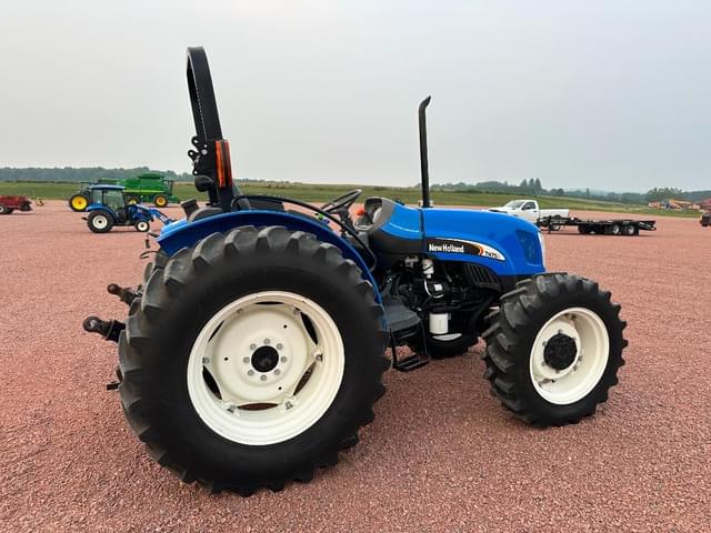 Image of New Holland TN75A equipment image 3