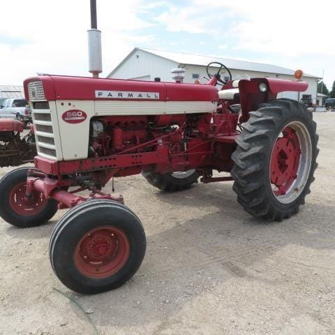 Main image International Harvester 560