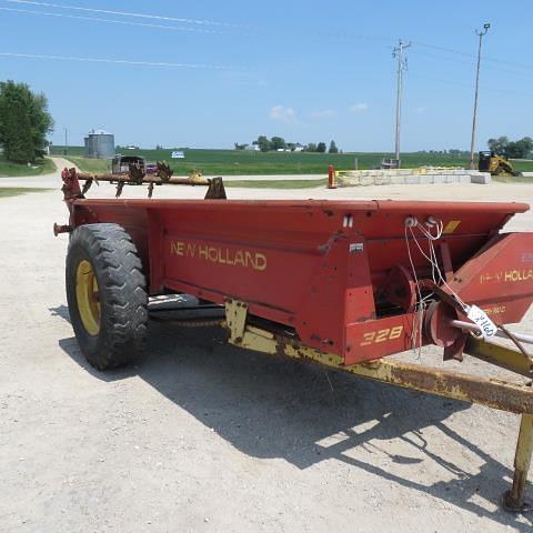 New Holland 328 Equipment Image0