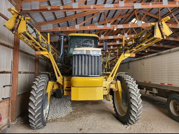Main image Ag-Chem RoGator SS884 2