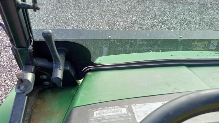 Main image John Deere Gator HPX 15