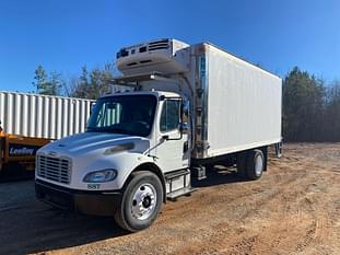 2007 Freightliner Business Class M2 106 Equipment Image0